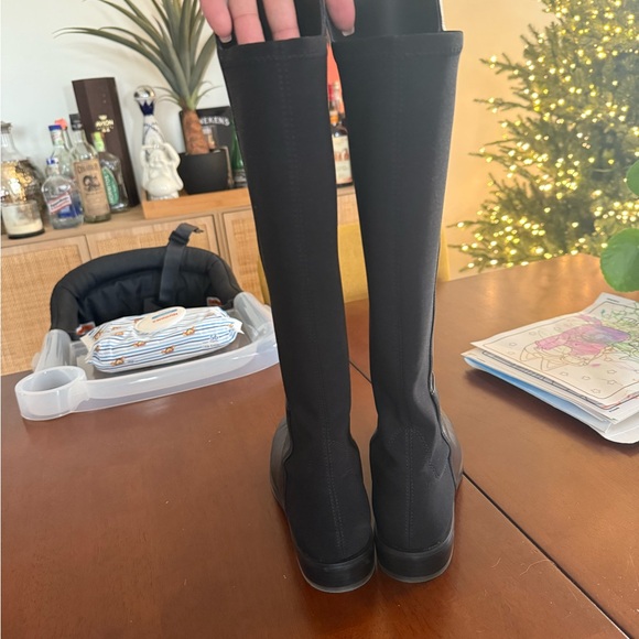 Stuart Weitzman Keelan City Boots - Picture 6 of 11